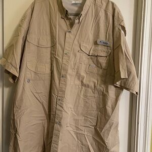 Columbia Beige Mesh Lined Shirt